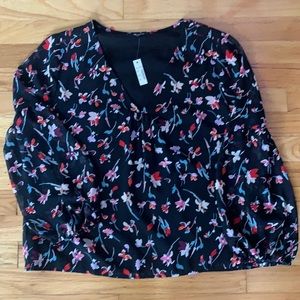 Madewell shirred-sleeve v neck top